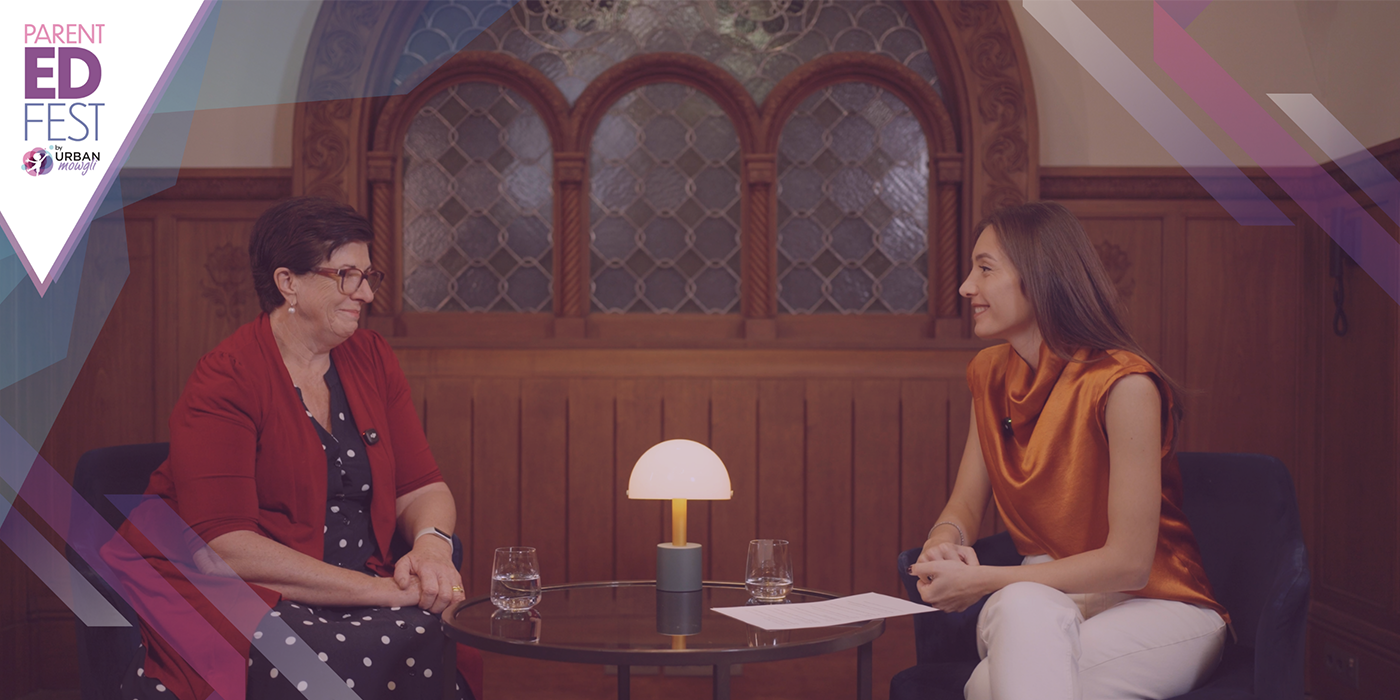Maggie Dent în dialog cu gazda podcastului